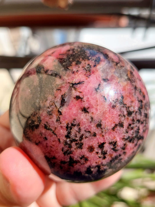 Sfera Rodonite - 6,8 cm