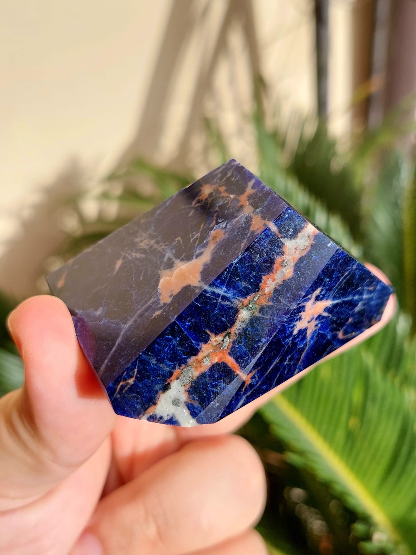 Sodalite freeform