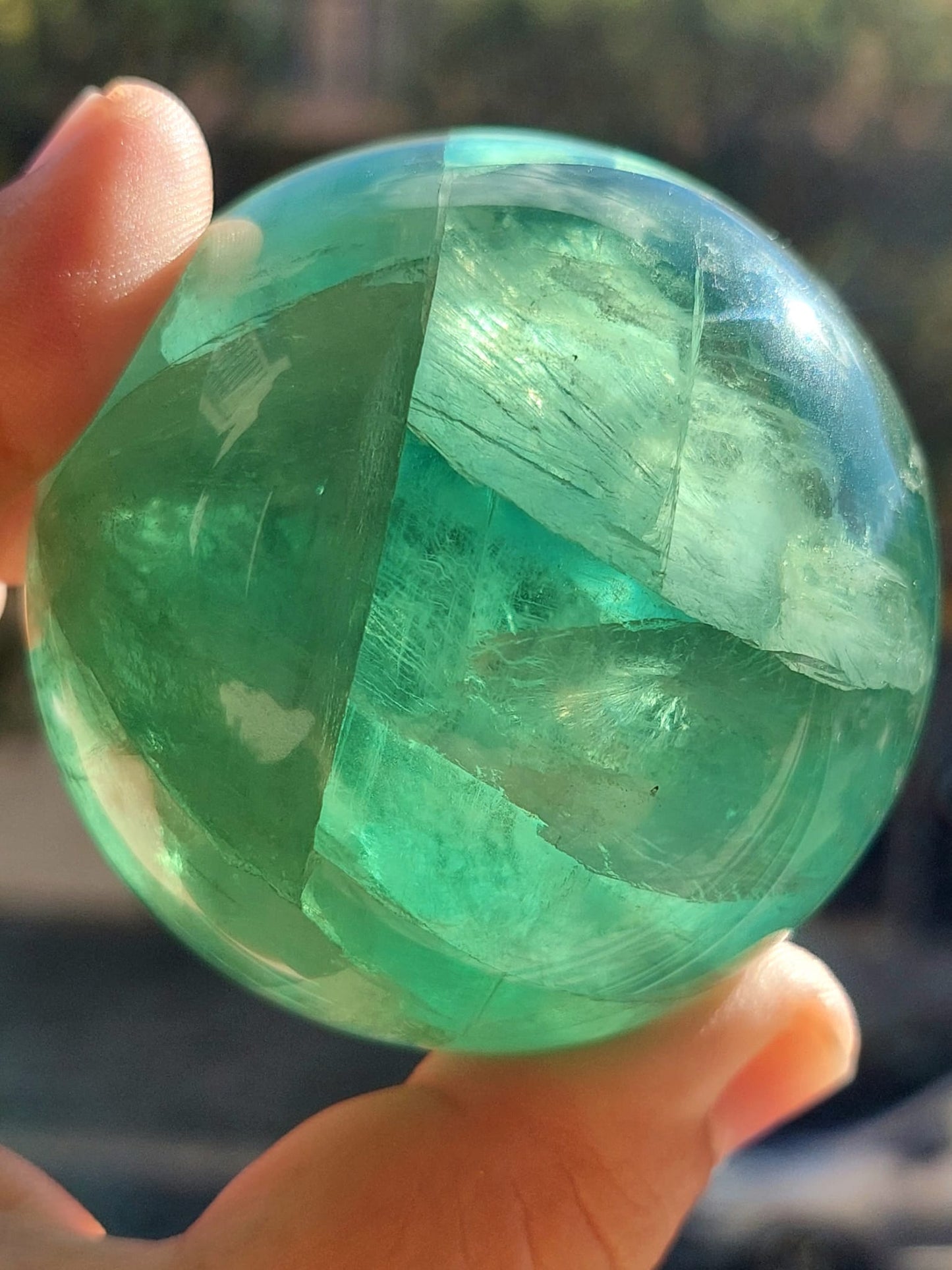 Fluorite sfera - 6 cm