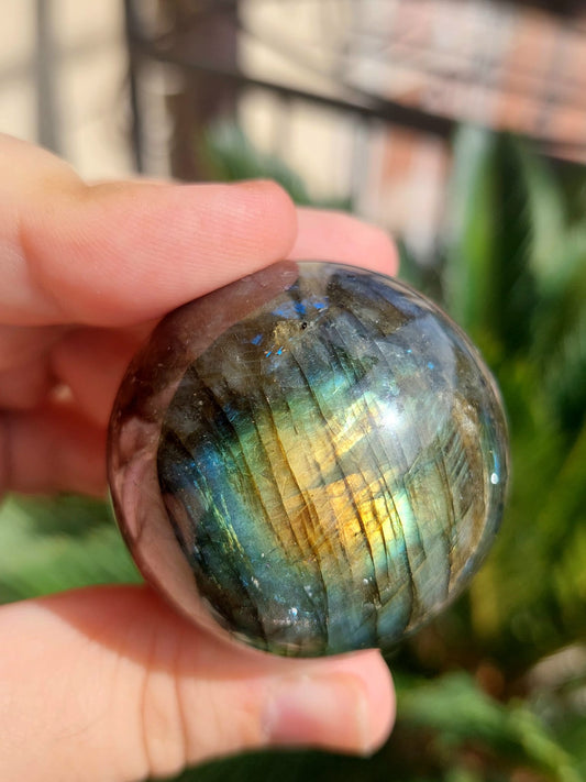 Labradorite sfera - 4,4 cm