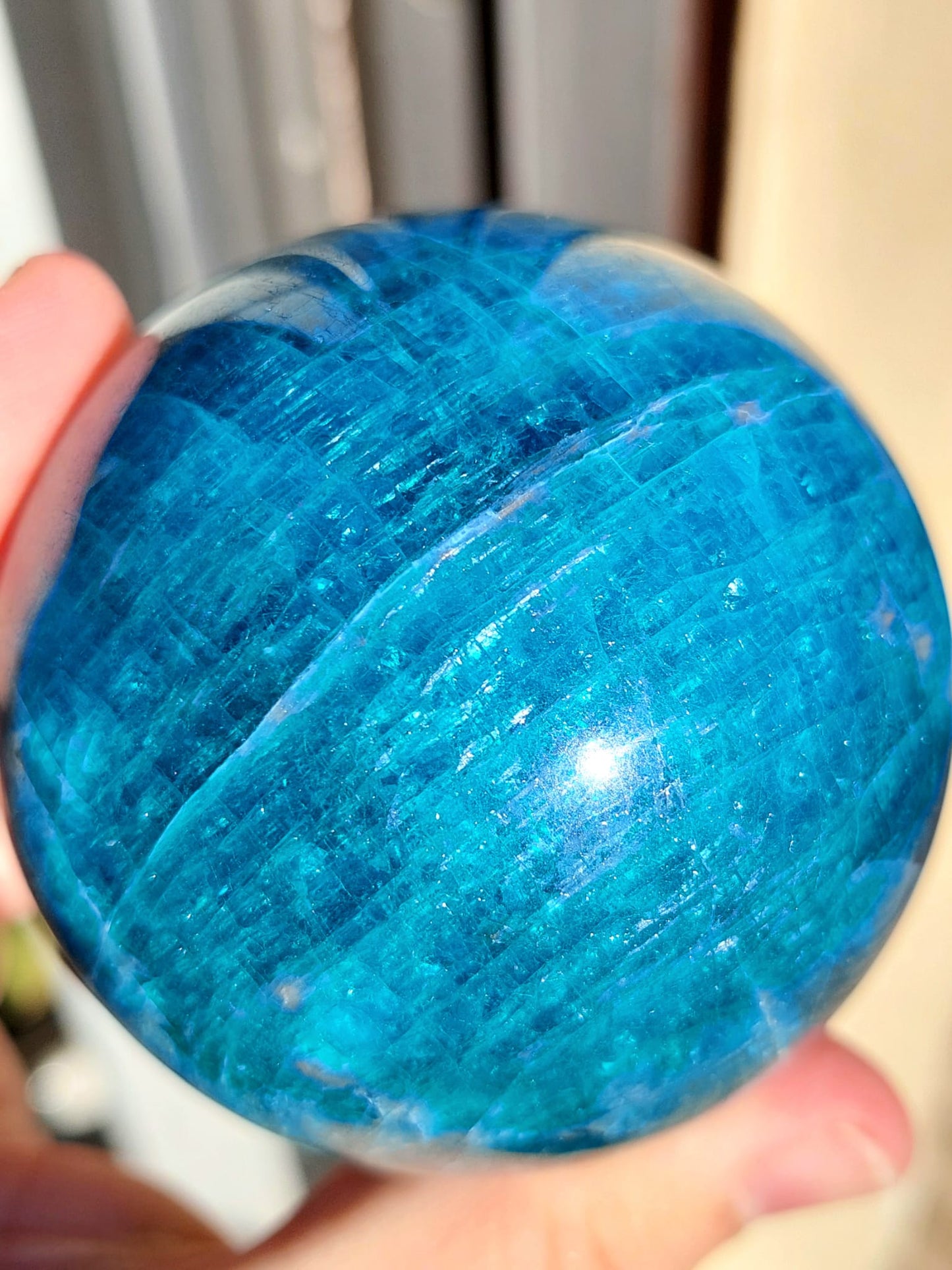 Sfera Apatite blu - 6,5 cm