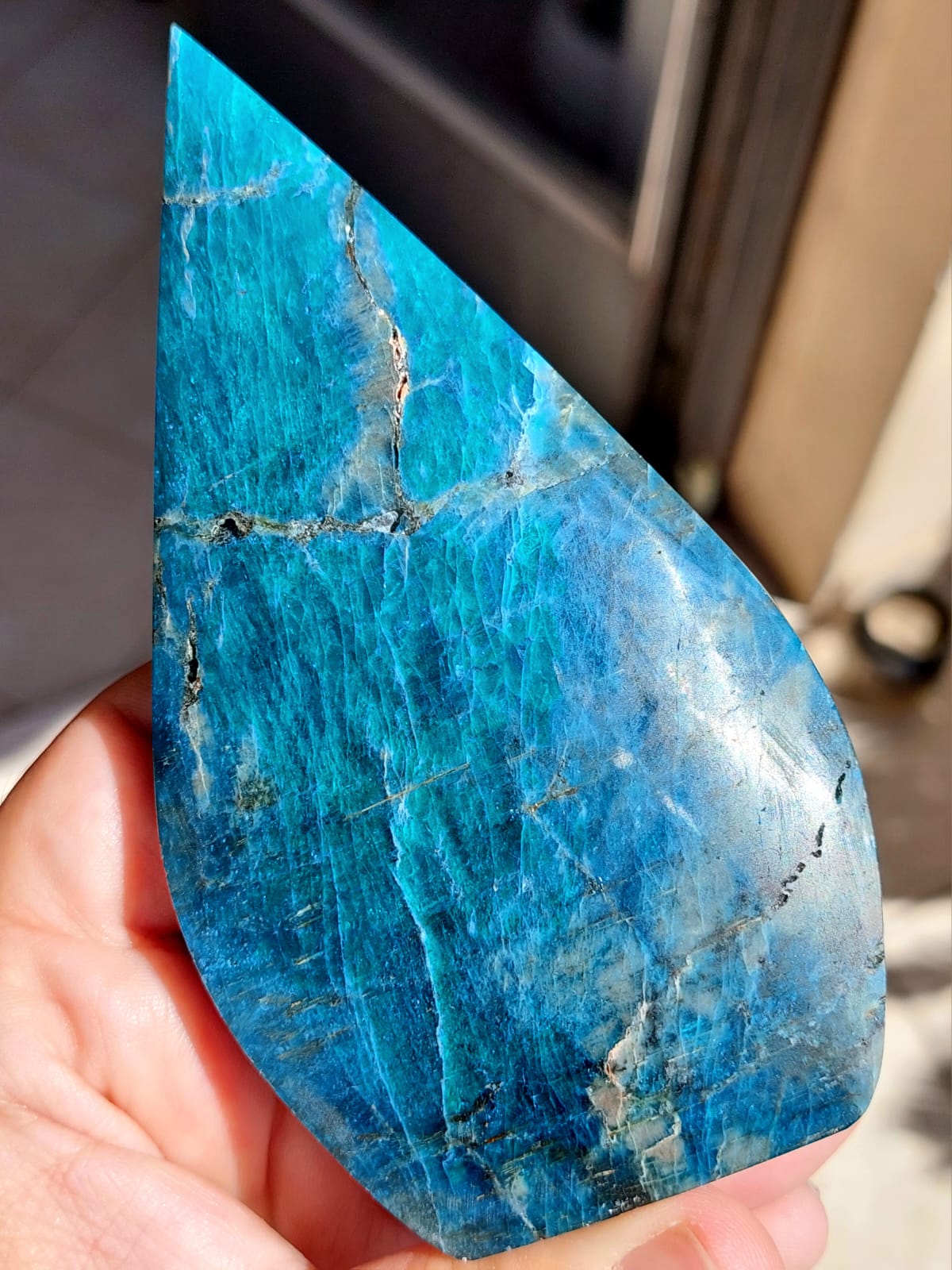 Apatite blu forma a punta