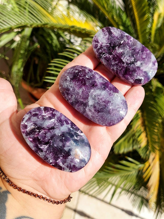 Lepidolite/Mica palmstone - 1 Pz