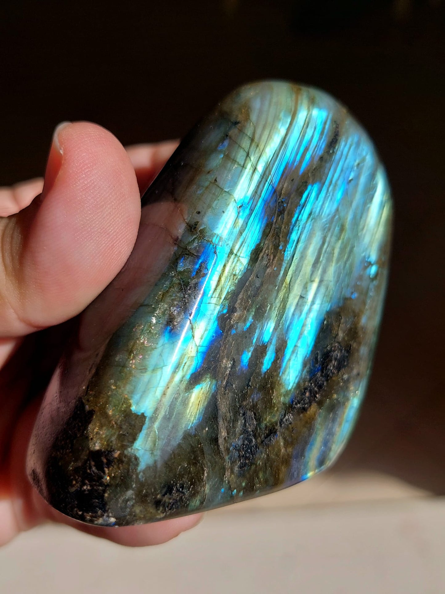 Labradorite freeform