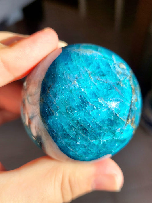 Sfera Apatite blu - 5,2 cm