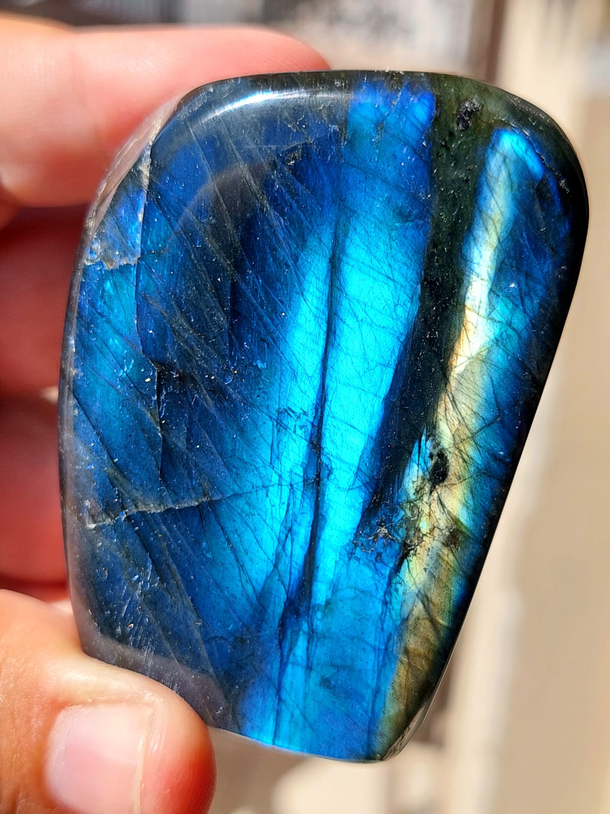 Labradorite freeform