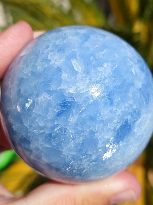 Calcite Azzurra sfera - 6,2 cm
