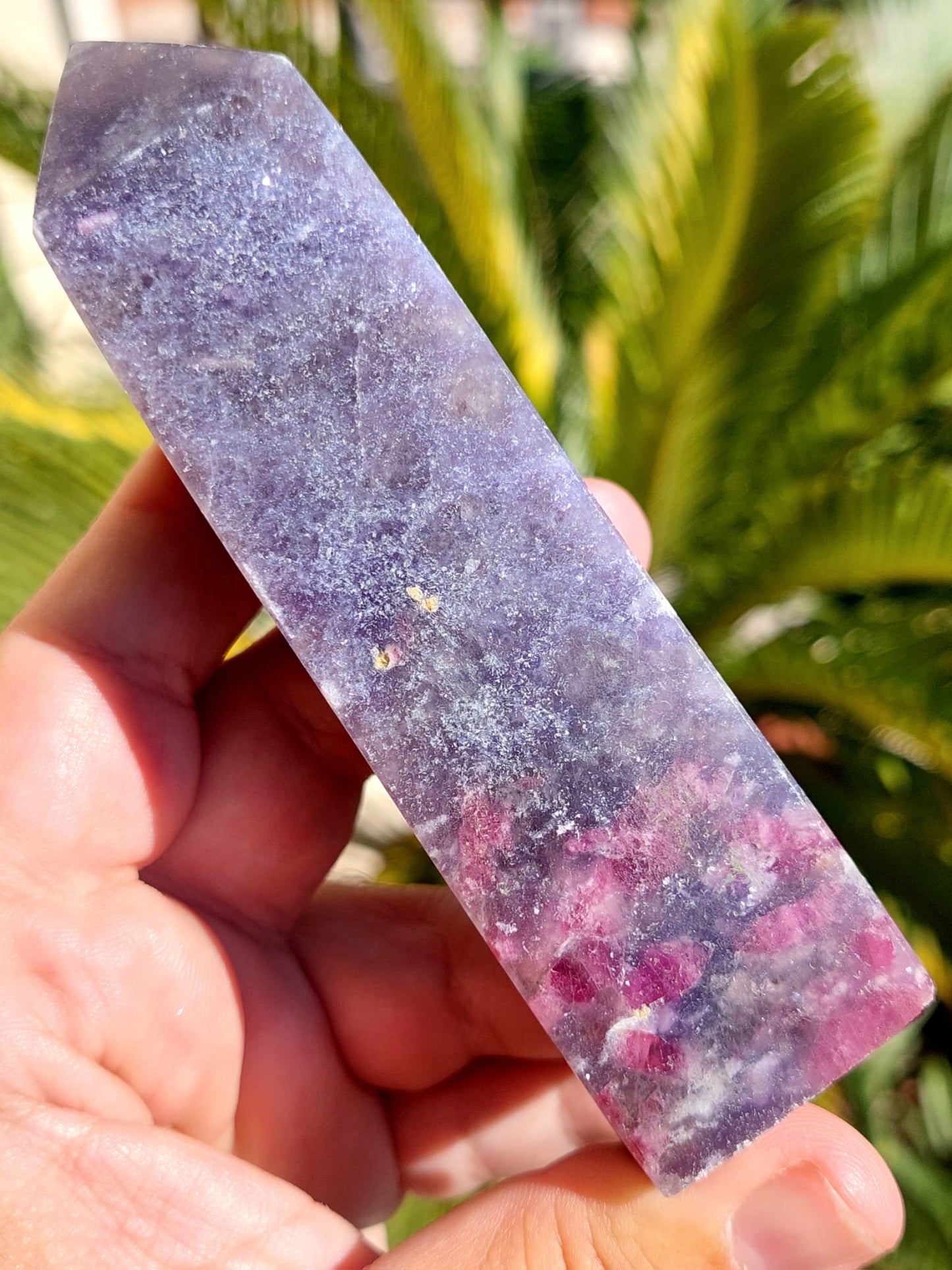 Unicorn Stone Obelisco