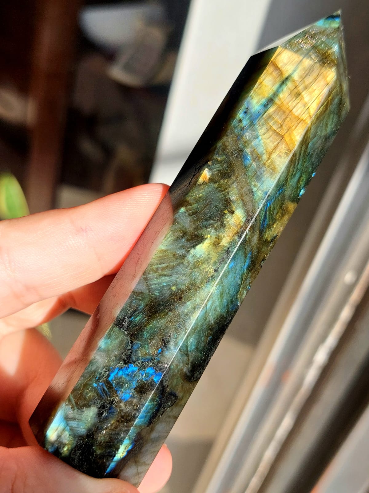Torre in Labradorite