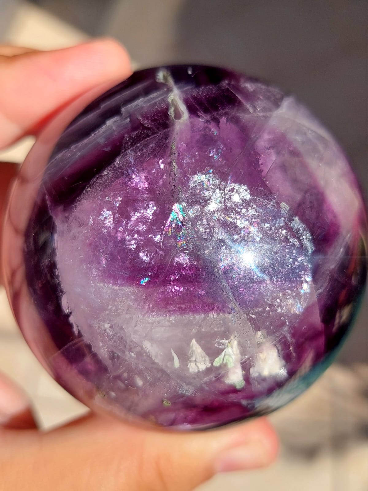 Fluorite sfera - 7 cm (IMPERFETTO)
