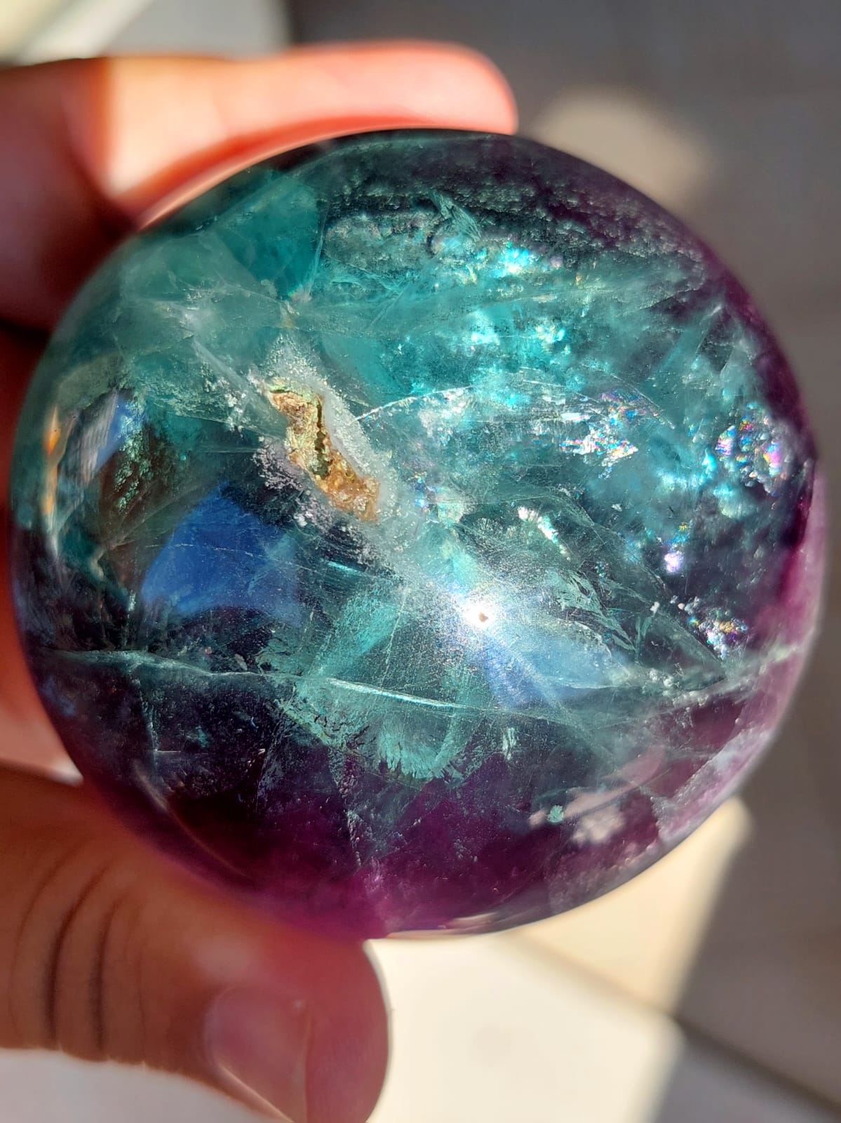 Fluorite sfera - 7 cm (IMPERFETTO)