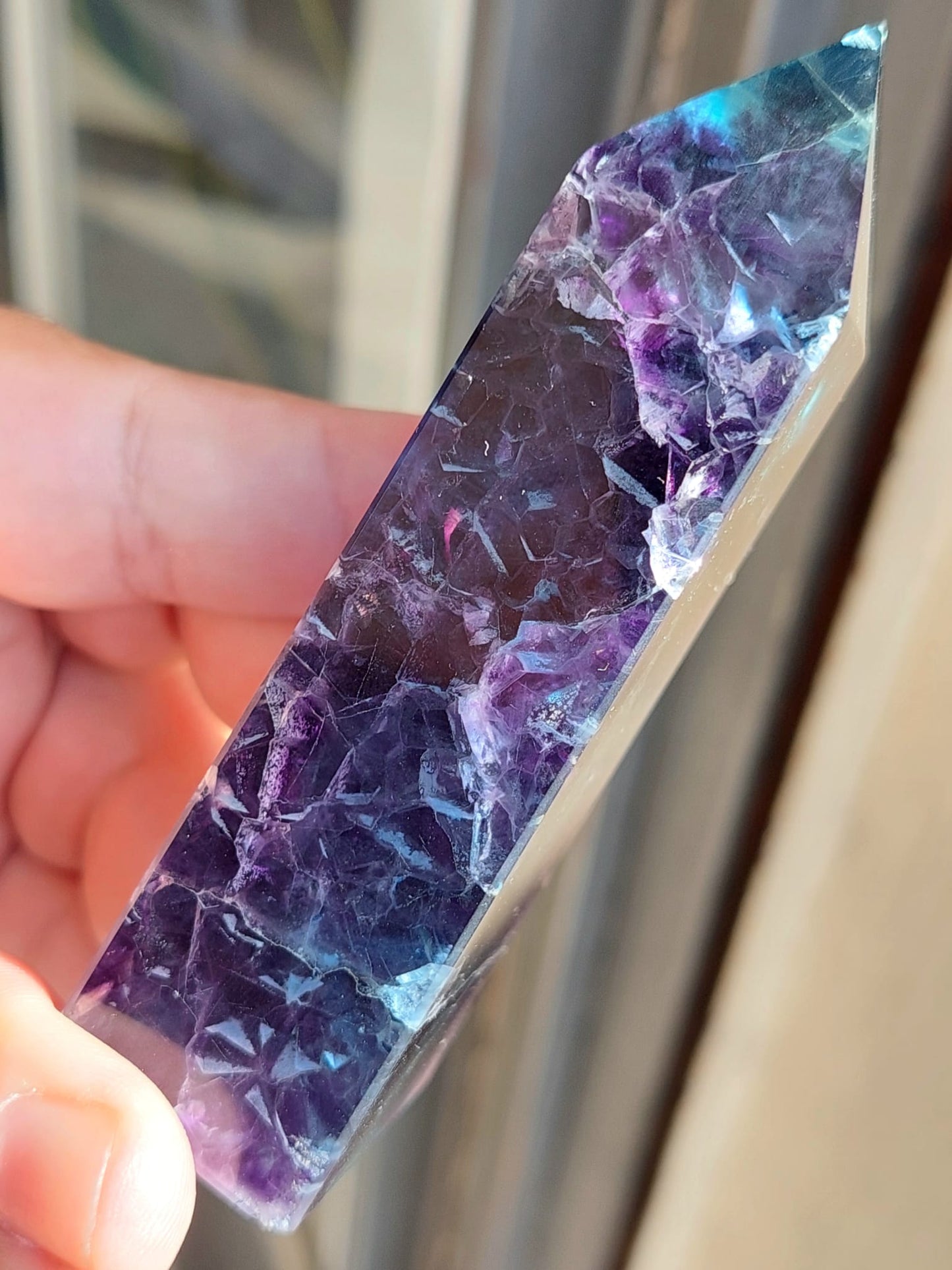 Obelisco in Fluorite Rainbow