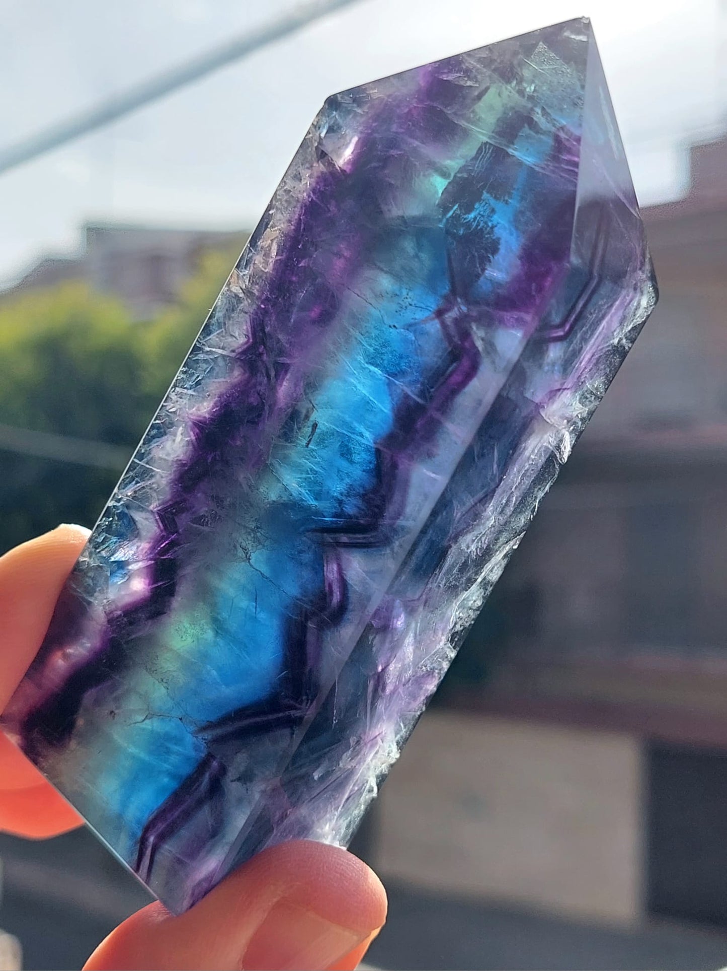 Obelisco in Fluorite Rainbow