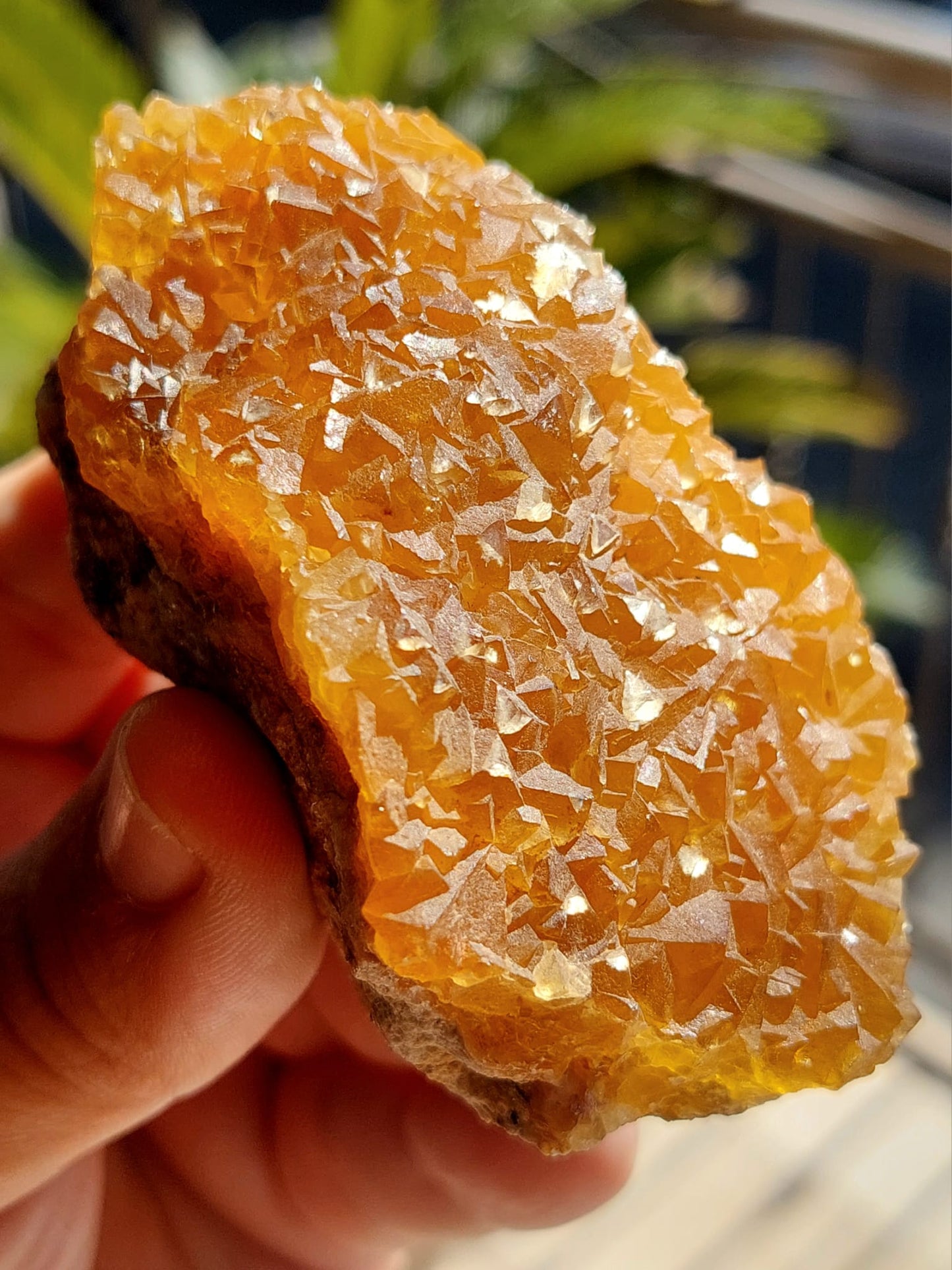 Fluorite grezza cubica