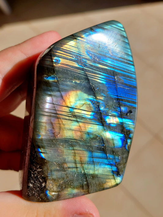 Labradorite freeform