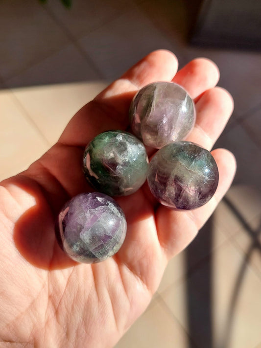 Fluorite mini sfera - 2,8 cm - 1 Pz