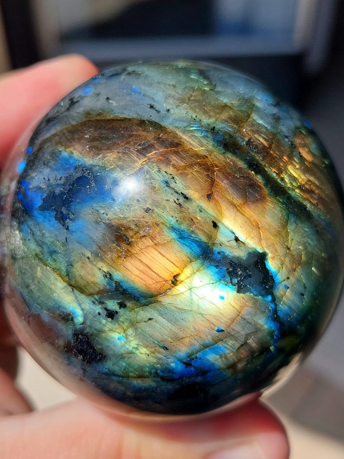 Labradorite sfera - 6,2 cm