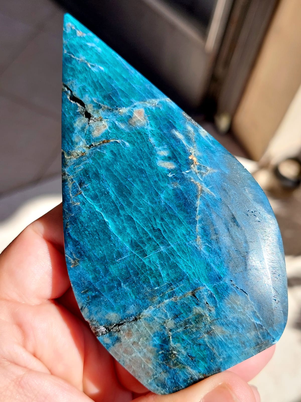 Apatite blu forma a punta